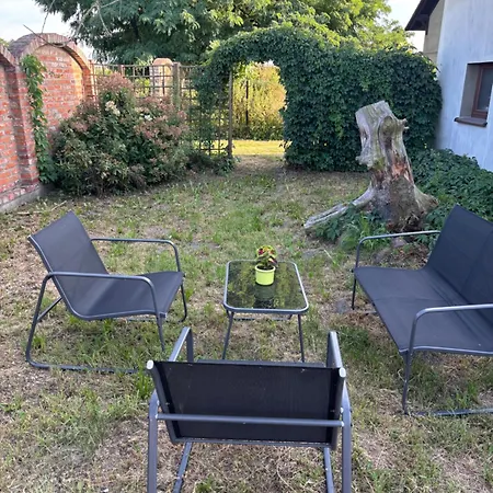 Apartament 2-Pokojowy Przy Ranczu Apartmán Kolonia Salnia